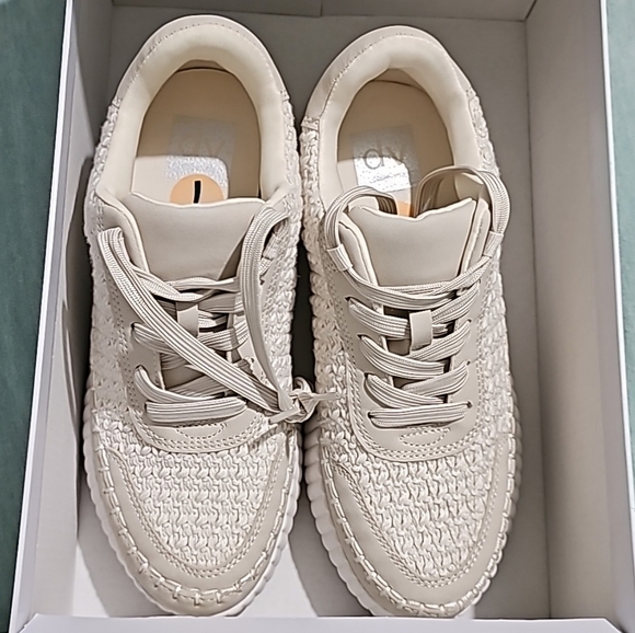 Women's dolce vita fredi sneakers - Picture 6 of 8